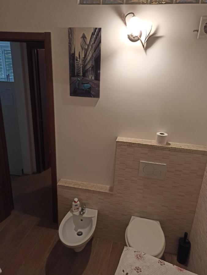 Appartamento Roby House Savona Esterno foto