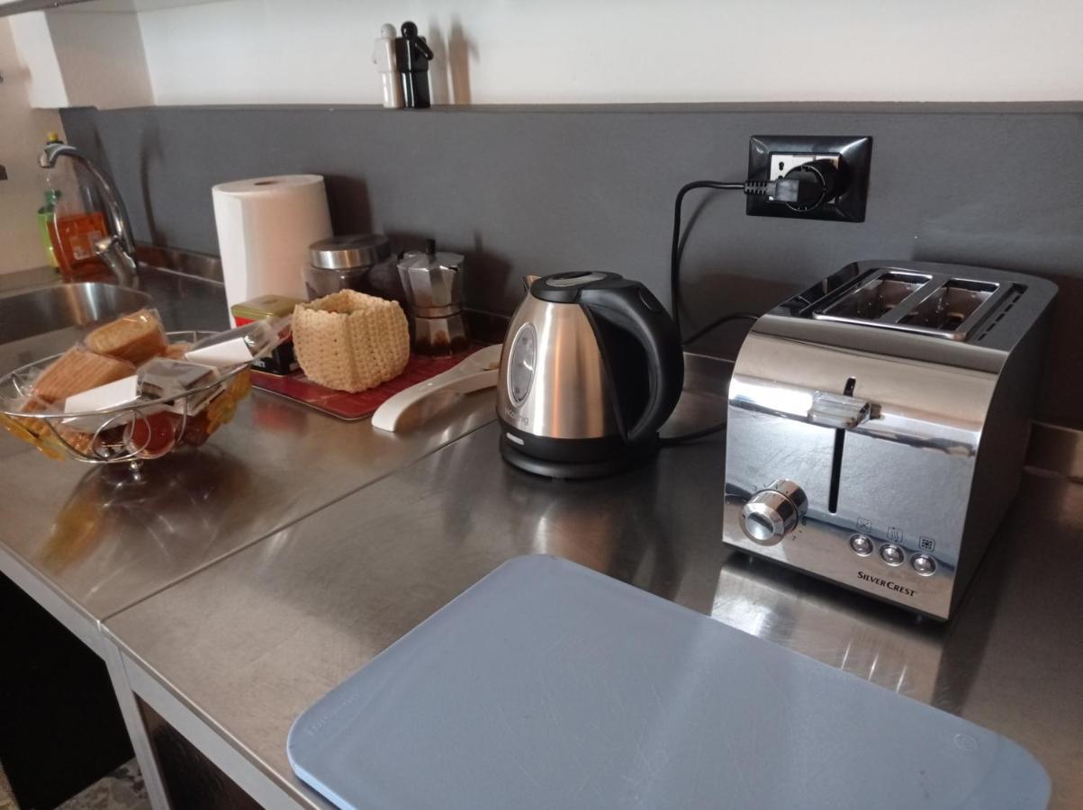 Appartamento Roby House Savona Esterno foto