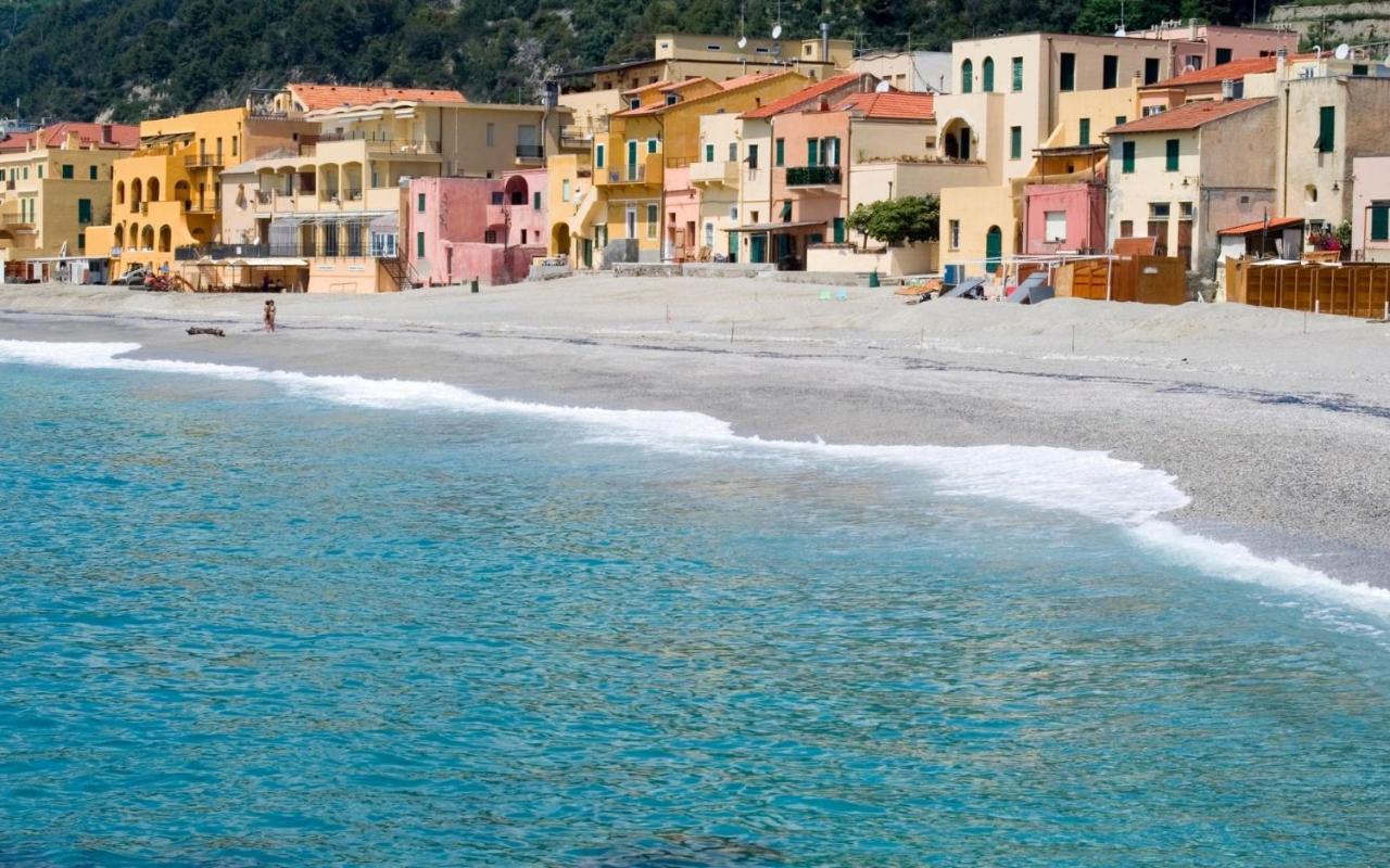 Appartamento Roby House Savona Esterno foto